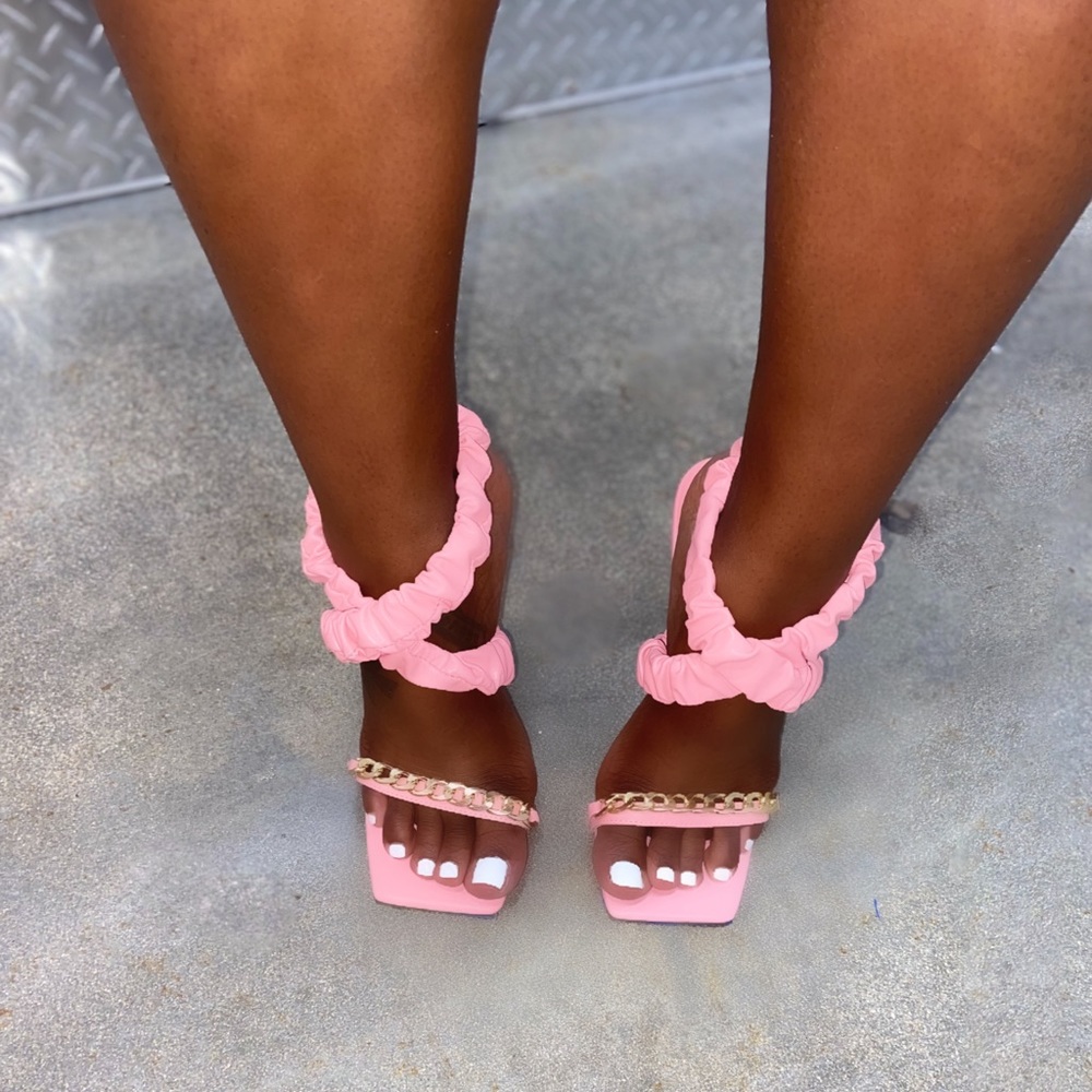 Pink open toe Gold accent chain Heel